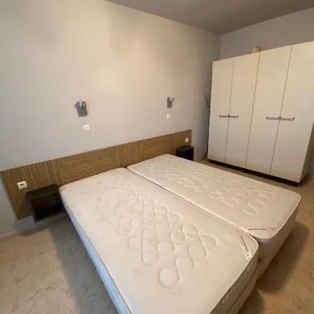 Kambani Apart Complex Apartment *