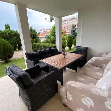 Kambani Apart Complex Sveti Vlas